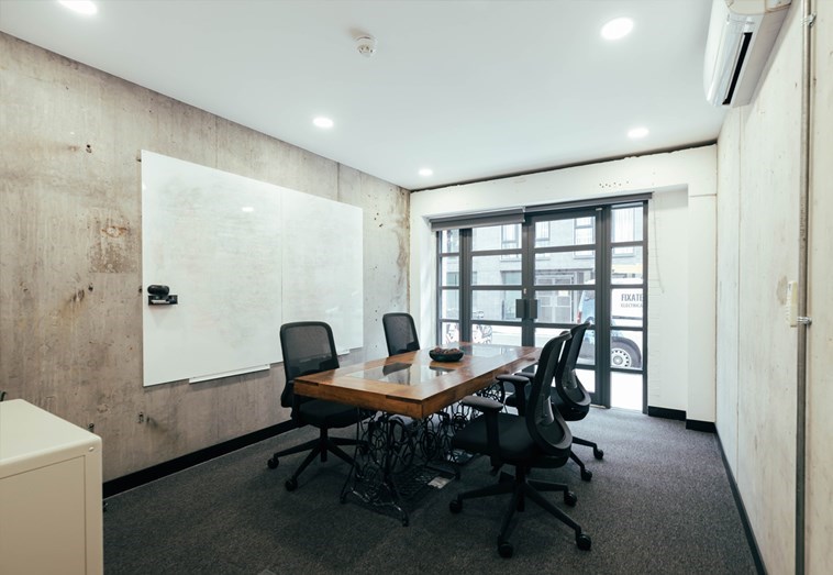 Ground Floor Suite