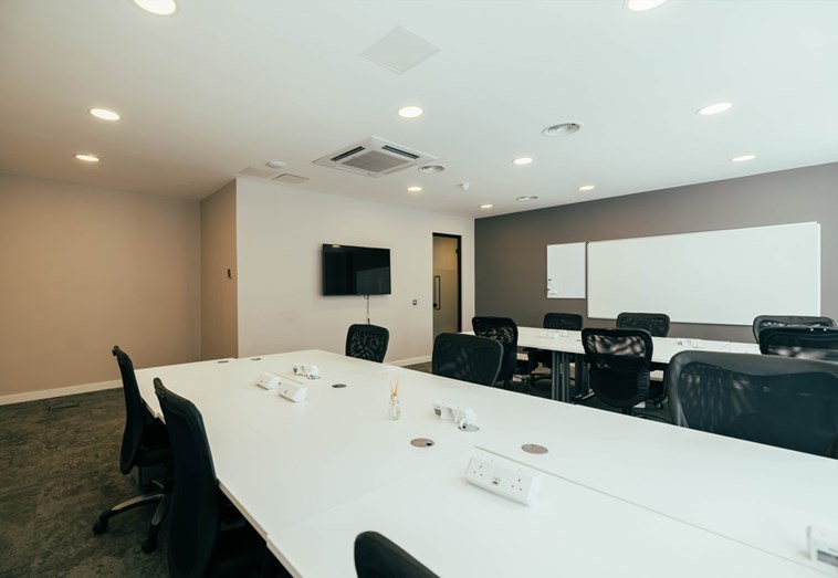 THOMPSON SUITE