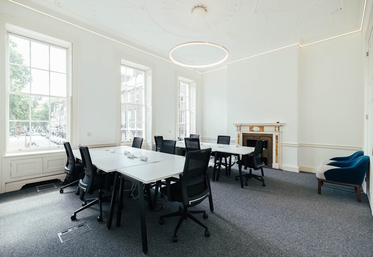 OXFORD SUITE