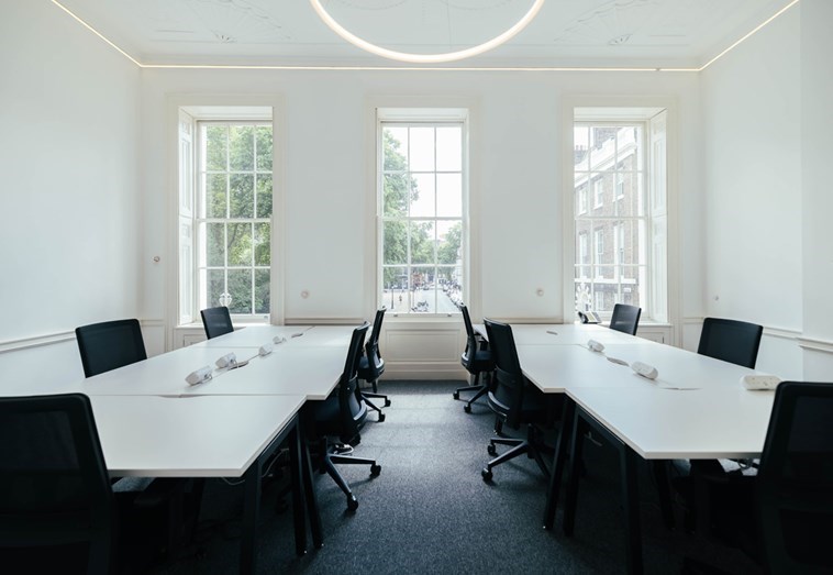 OXFORD SUITE