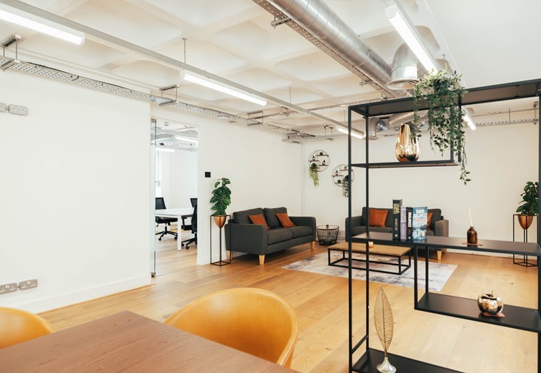 JUN SUITE (MUSK & CURTAIN)