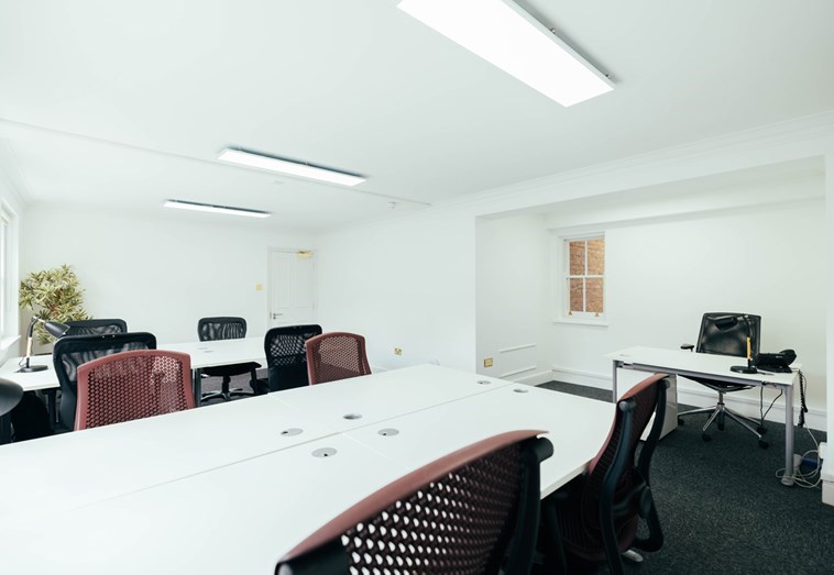 GUILDFORD SUITE (NO.23)