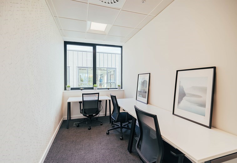 TOBA SUITE