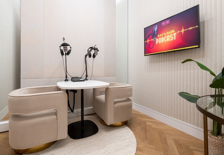 Podcast Room