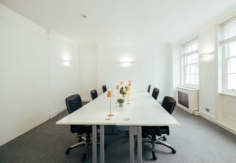 SAVILE ROW SUITE