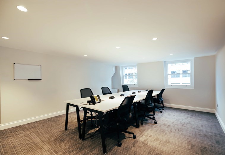 PRICE SUITE