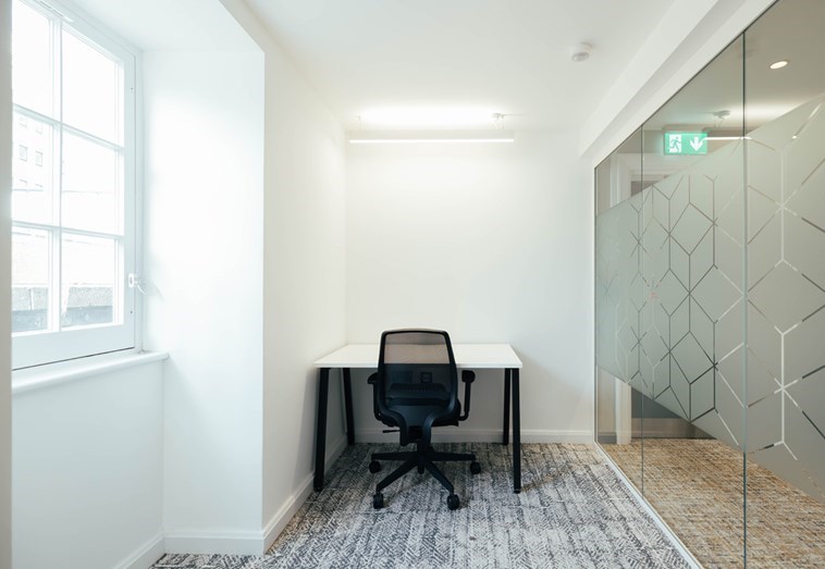 Aston Suite