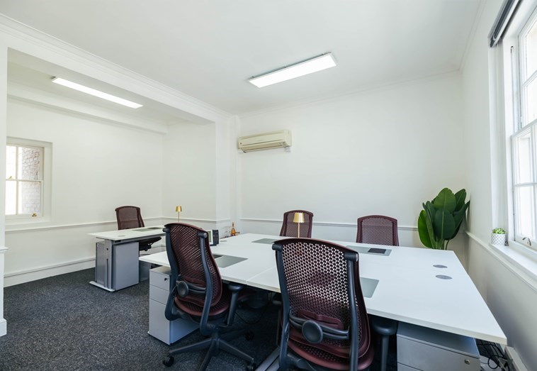 KEELEY SUITE (NO.23)